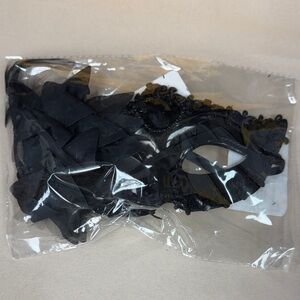 Elegant Black Lace Masquerade Mask Oxotoi Flower Venetian mask new